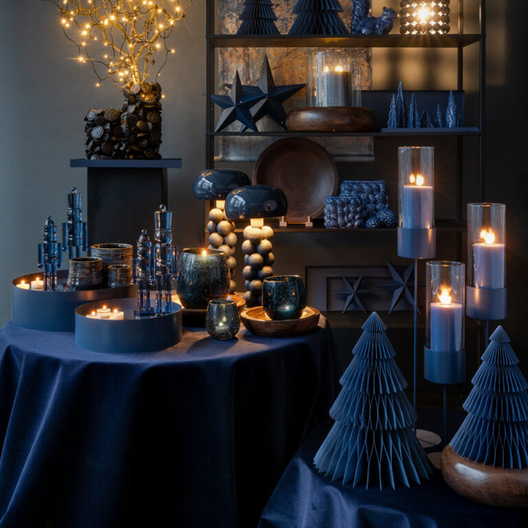 Vosteen • Floristenbedarf • Musterraum 74 X-Mas & Winterr 2026
